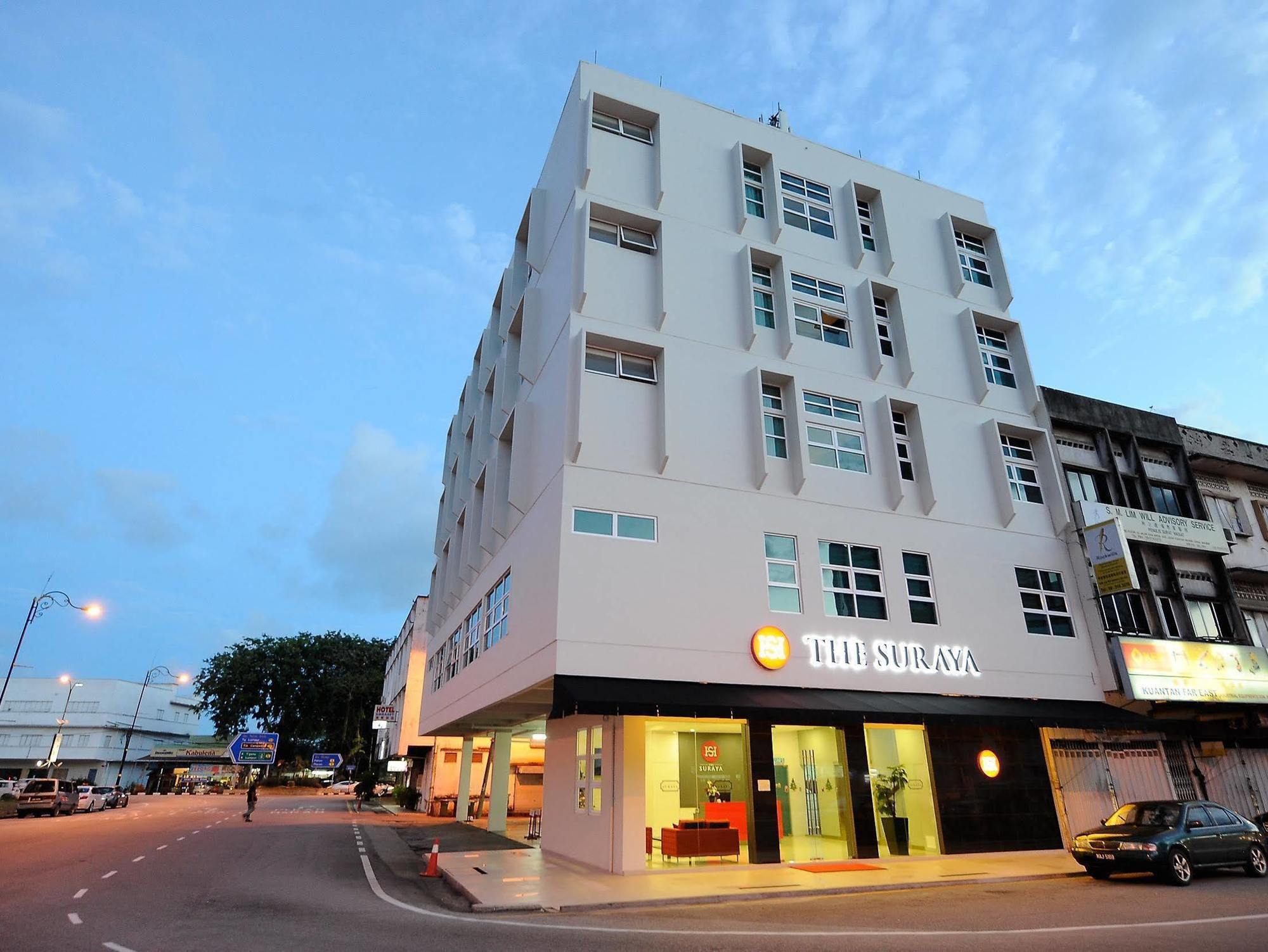 Oyo 232 The Suraya Hotel Kuantan Exterior foto